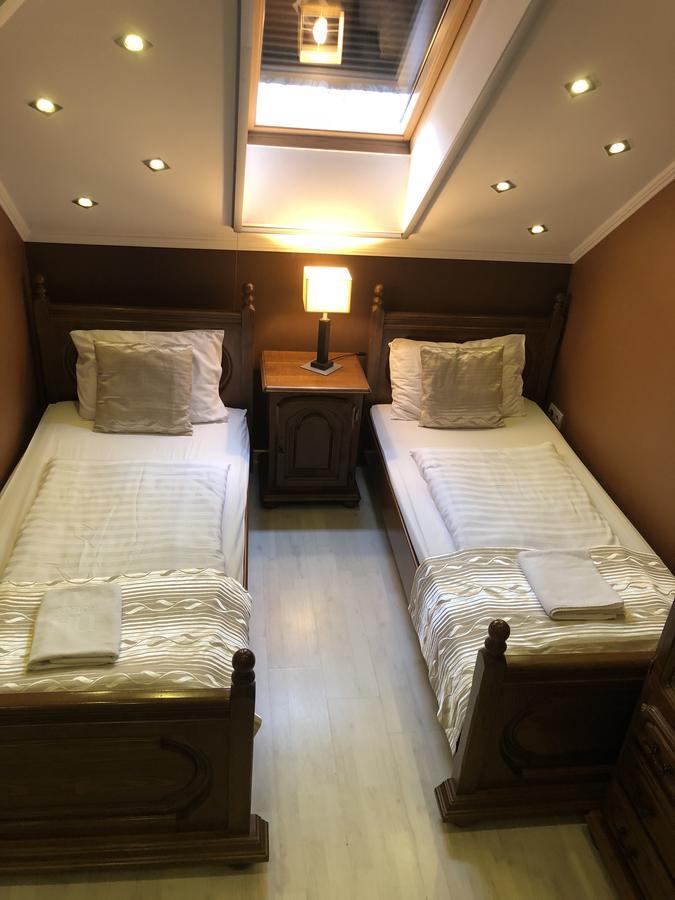Mosoly Apartman Segedin Dış mekan fotoğraf